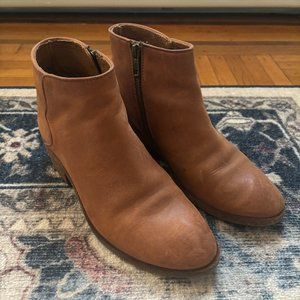 FRYE Carson Piping Bootie Cognac Size 7